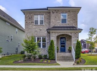 527 Beacon Ridge Blvd, Chapel Hill, NC 27516