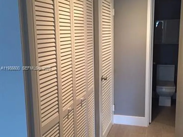 100 Lincoln Rd #314-B — Photo 14