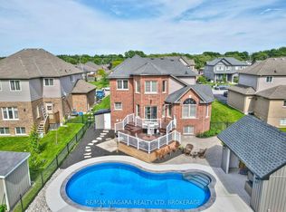 507 Carrie Ave, Fort Erie, ON L0S1N0