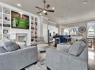 5528 Cornish St #D, Houston, TX 77007