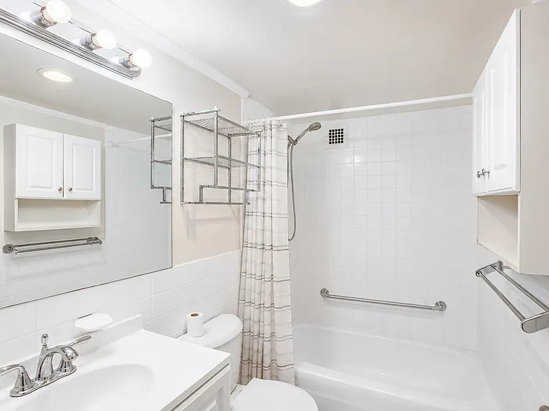 700 7th St SW #137 — Photo 15