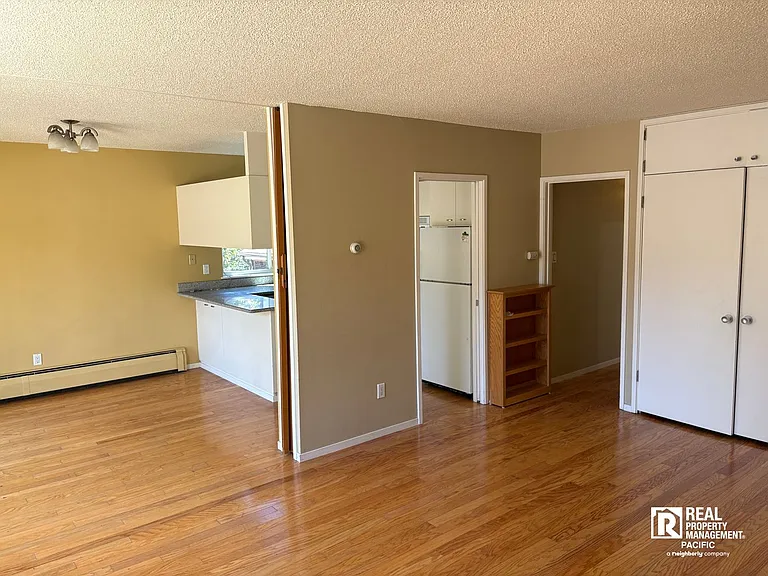 2601 College Ave #111 — Photo 6