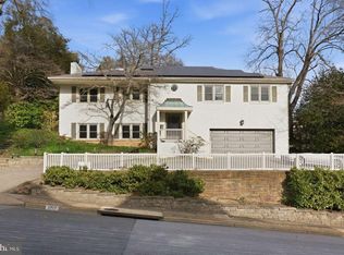 3717 N Nelson St, Arlington, VA 22207