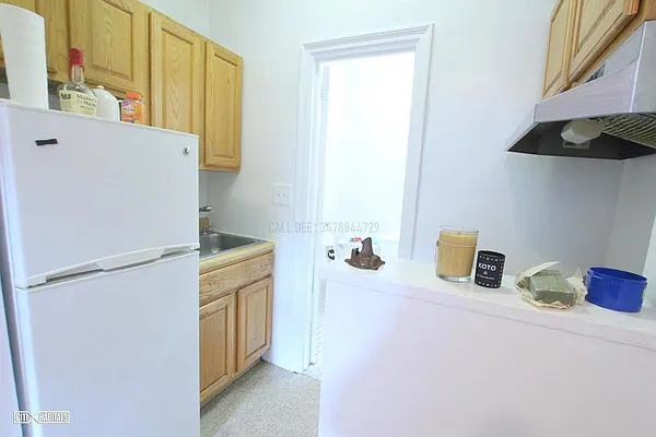 Rented by Corcoran | media 19