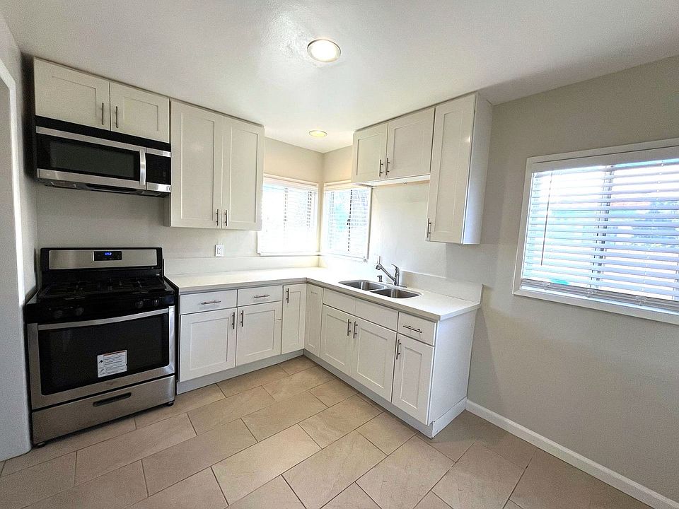 1st image of 2446-2448 W 248th St #2446