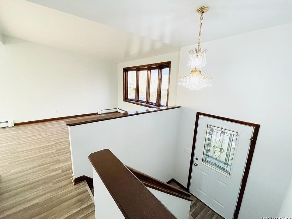 56 Rebecca Park, Buffalo, NY 14207 Zillow