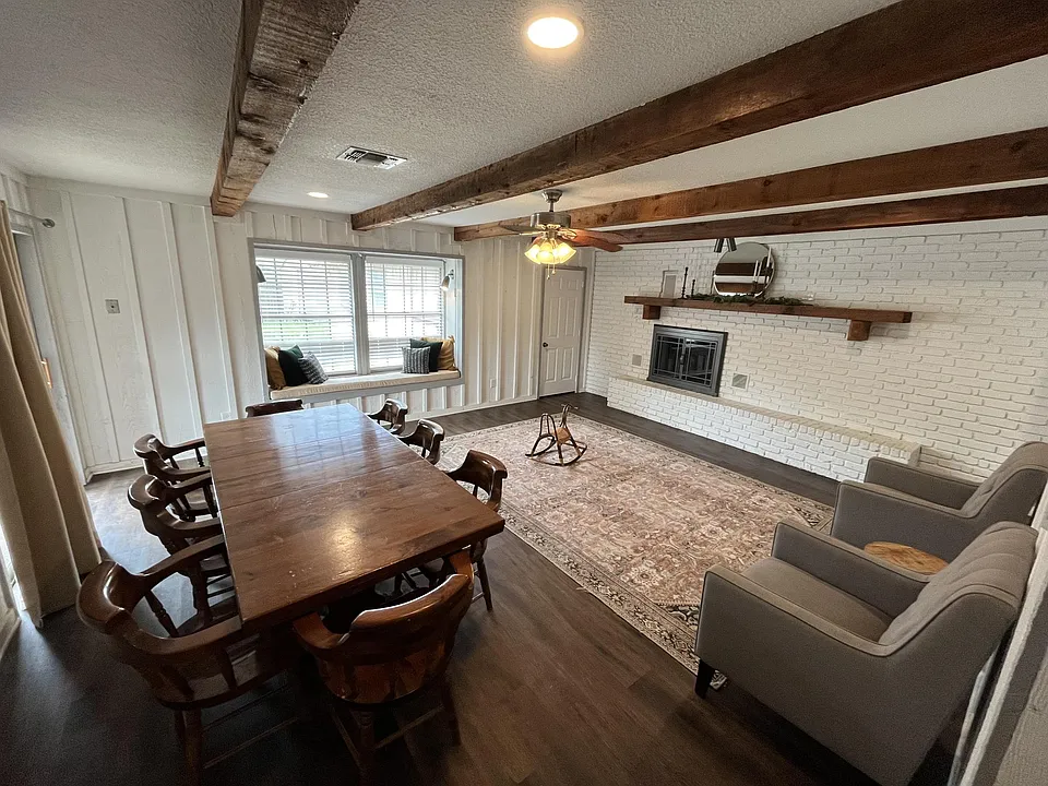 4009 Colcord Ave