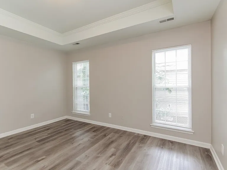 5833 Lawnmeadow Dr — Photo 9