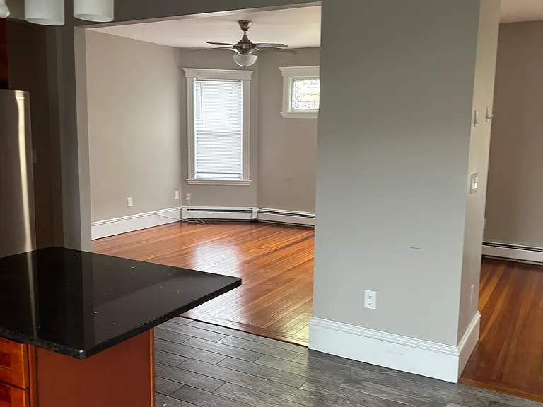 107 Bowdoin St #3 — Photo 2