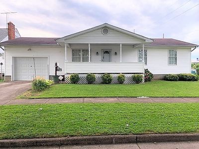 1706 Monroe Ave, Huntington, WV, 25704