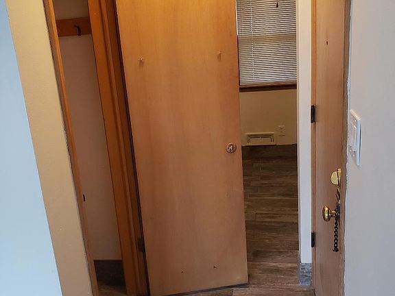 3rd image of 7800 W Lisbon Ave #1