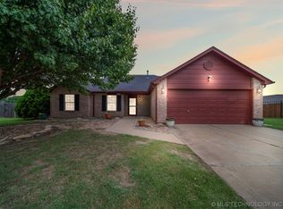 12104 N 107th East Ct, Collinsville, OK 74021