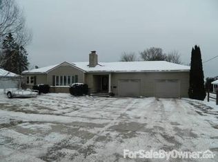 625 Oak St, Manistique, MI 49854