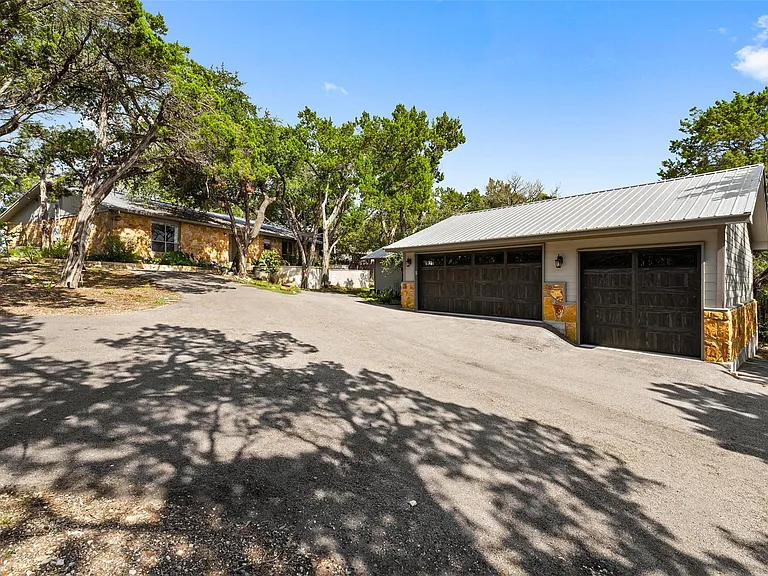2918 Thurman Rd — Photo 5
