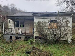 826 Tate Hollow Rd, Charleston, WV 25312