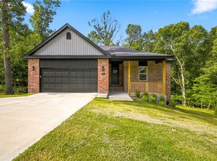 5 Bedworth Cir, Bella Vista, AR 72715