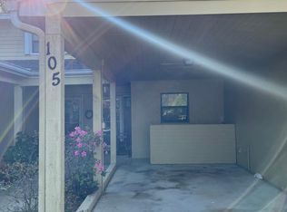 105 Somerset Ln, Palm Harbor, FL 34684