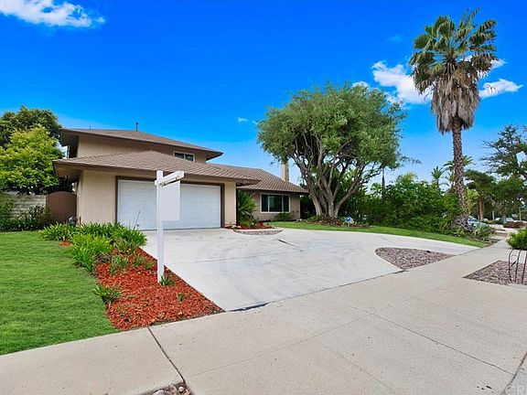 3rd image of 262 W Avenida De Los Arboles