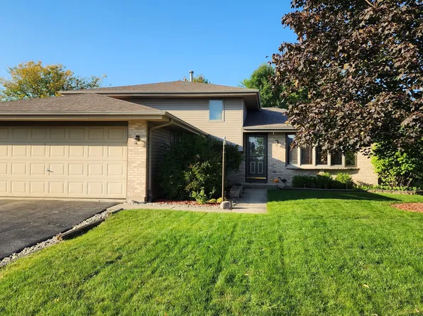 40 Ponderosa Dr, Romeoville, IL 60446