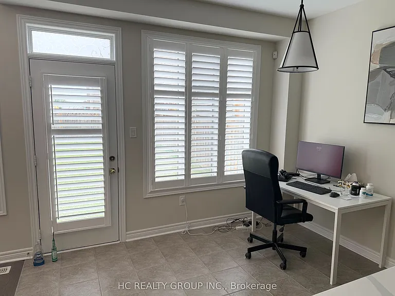 28 Lucida Ct — Photo 14