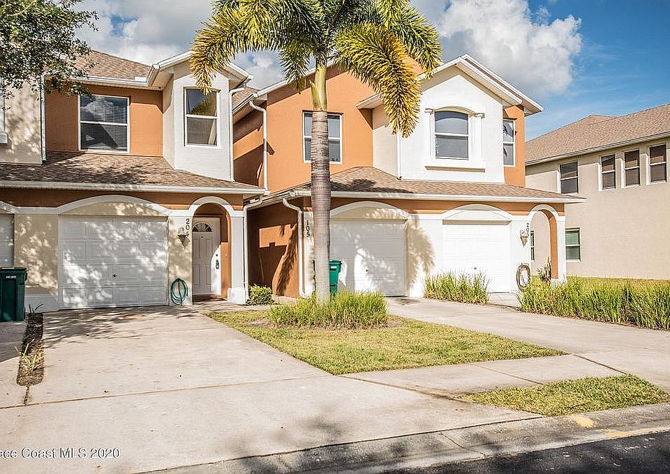 1st image of 1050 Venetian Dr Unit 202