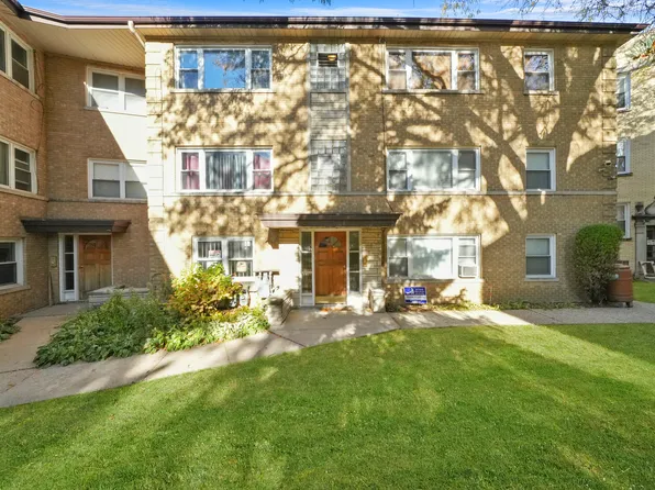 4452 W Gunnison St APT 2D, Chicago, IL 60630