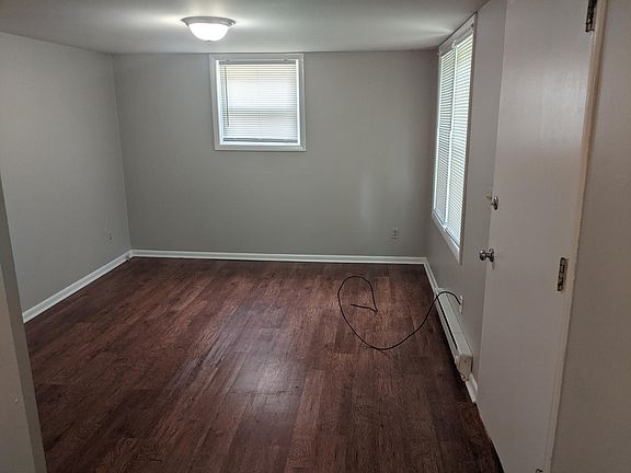 3rd image of 115 Blakemore Cir APT 3