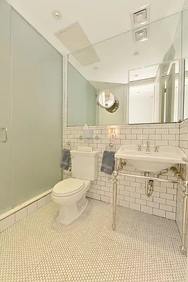 Rented by Cooper & Cooper Real Estate | media 7