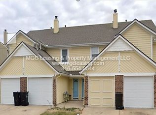 2118 Highridge Dr #C, Pleasant Hill, MO 64080