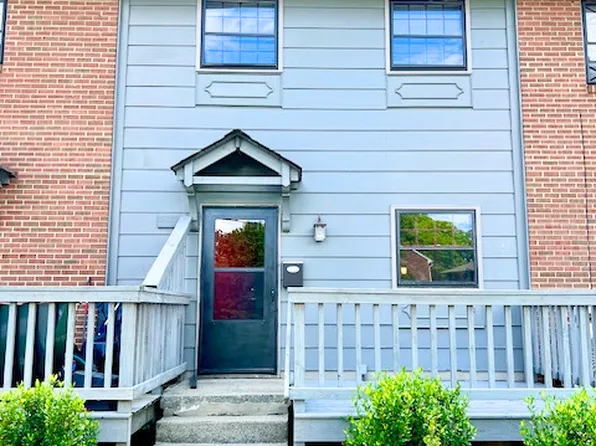 809 Randolph St APT 2, Bedford, VA 24523