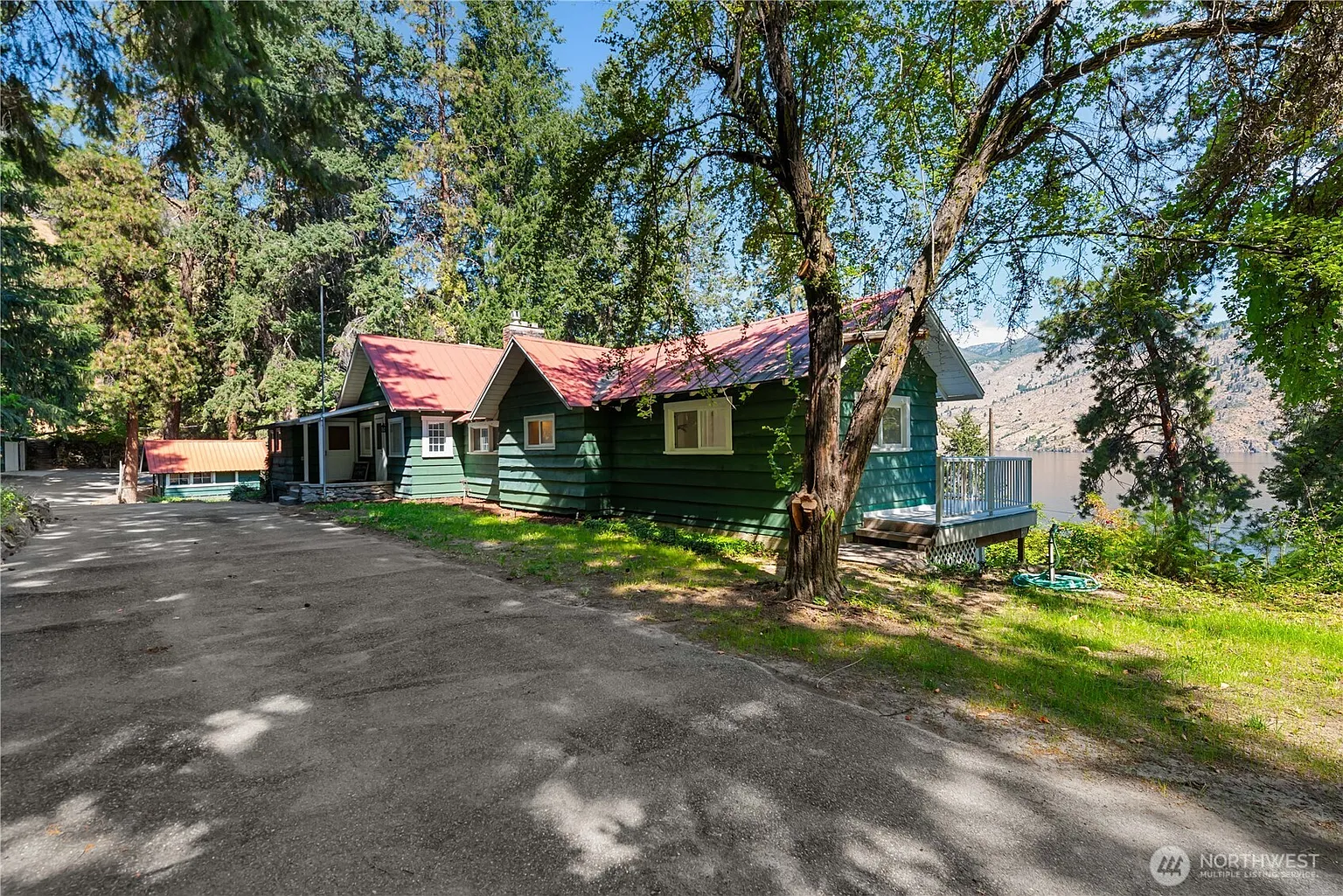 46 Maryvale Lane photo 1