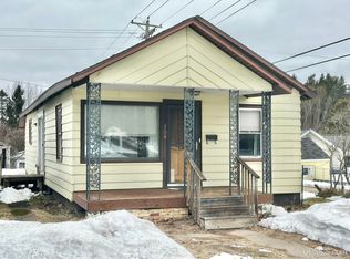 708 Edsel St, Kingsford, MI 49802