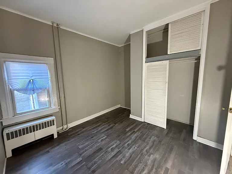 18 Davis St #2 — Photo 5