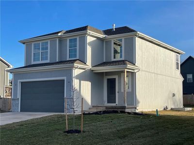 1305 N 4th St E, Louisburg, KS, 66053