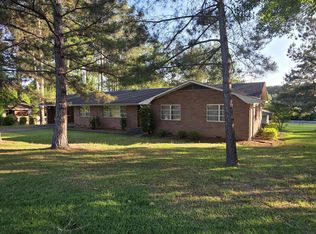 1125 Pine St, Prentiss, MS 39474
