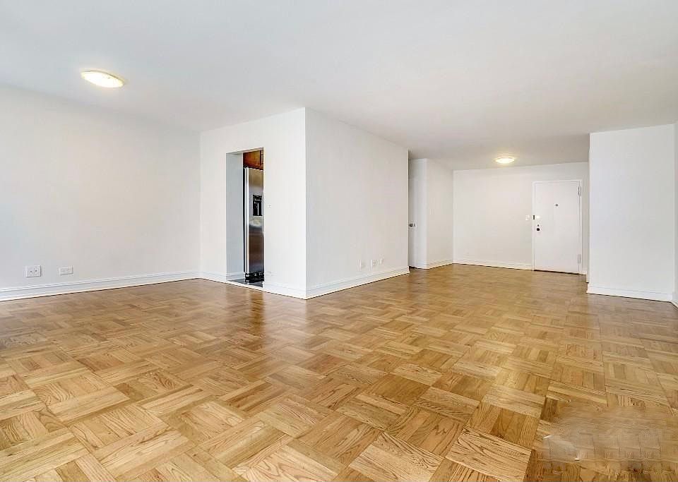 1st image of 221 E 94th St #2C