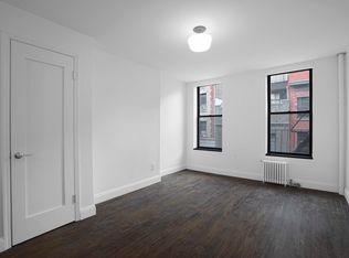 20 Cornelia St APT 8, New York, NY 10014