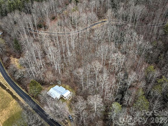 4th image of 1101 Otter Creek Rd