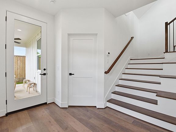 4th image of 7710 Earl Rudder Way