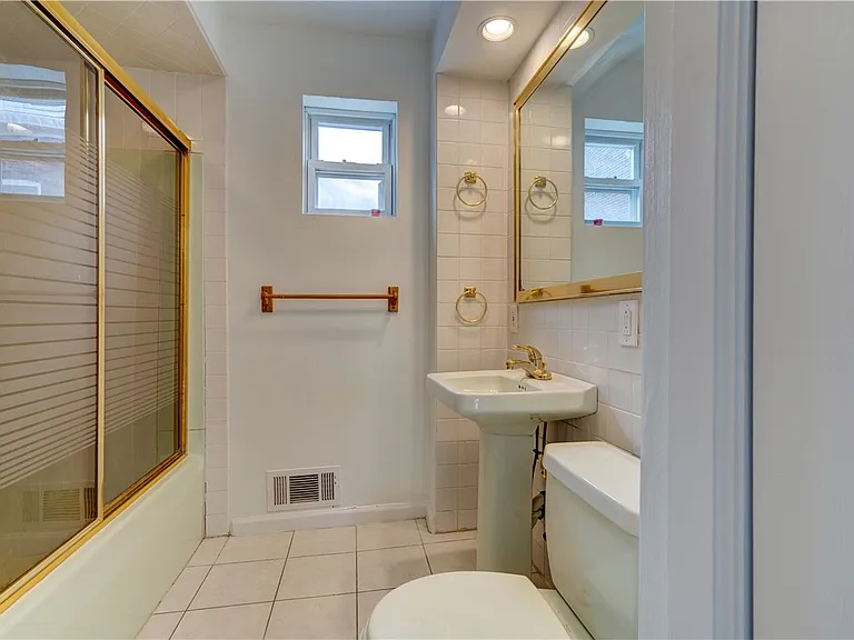 5264 Dresden Way — Photo 8