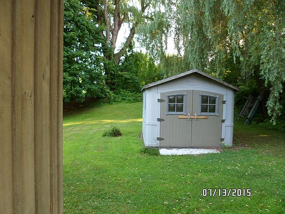 2nd image of 4A Salem Ct