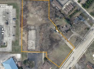1450 W South Park Ave, Oshkosh, WI 54902