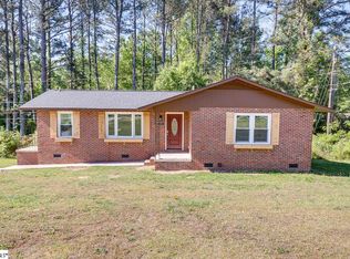 102 Wheat Dr, Greenwood, SC 29649