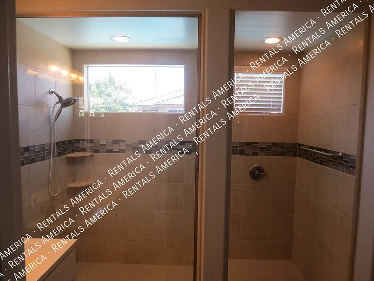 3636 E Lodgepole Dr — Photo 10