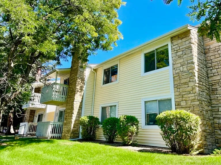 8555 Fairmount Dr #E203-E20 — Photo 40