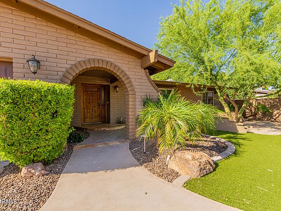 3rd image of 5230 E WINCHCOMB Drive