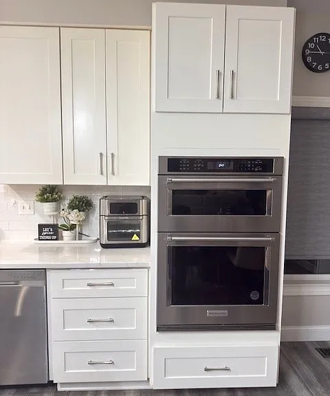 6704 Burnside Ln — Photo 11