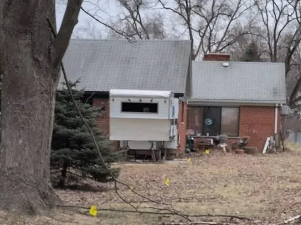 24741 Old Shook Rd, Harrison Township, MI 48045