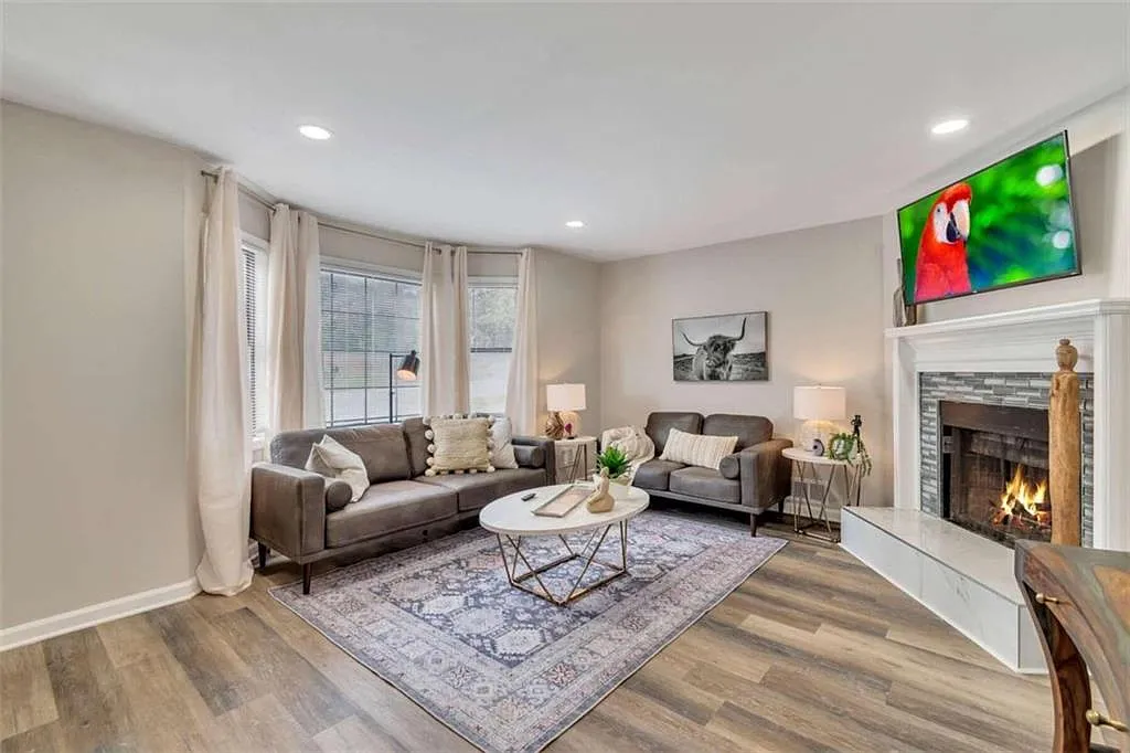 3 bed, 2.5 bath, $3,750 — Photo 4
