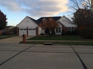 2509 Maple Tree Dr, Saint Charles, MO